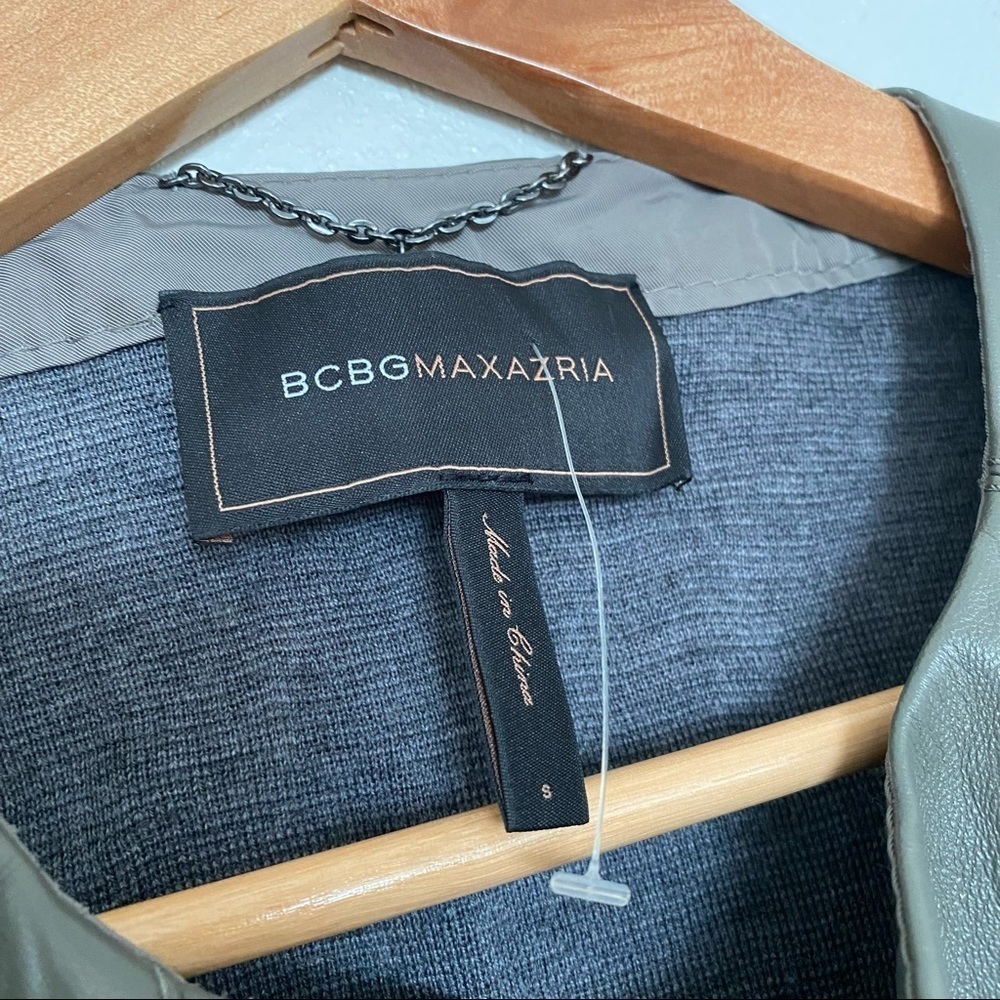 BCBGMaxAzria Leather Wool Vest Zip Up Olive Green Minimalist Quiet Luxury Size S - Picture 10 of 10